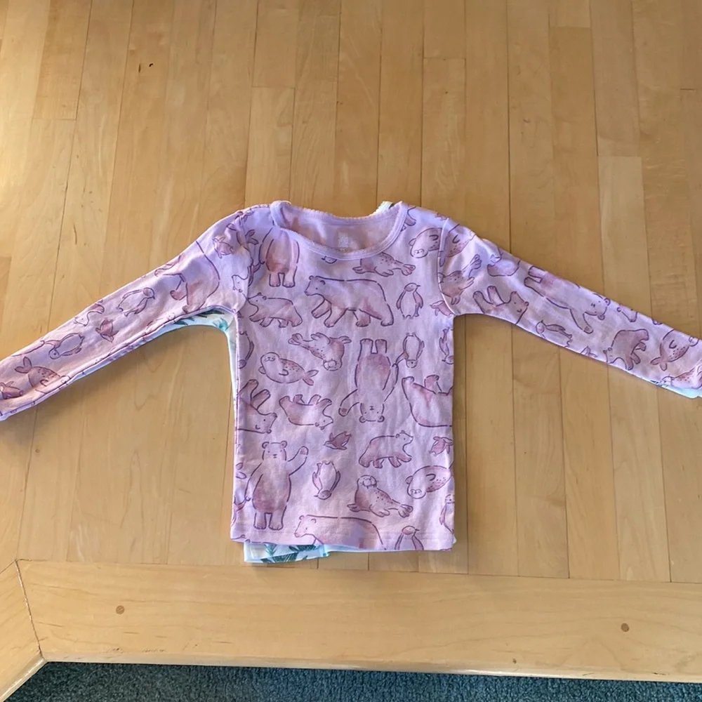 Carters 2 Pack Pajamas Shirts - Picture 2 of 8